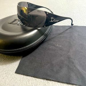 Authentic CHRISTIAN DIOR Vintage 2000's Dior Ski 5 Mask Shield Sunglasses